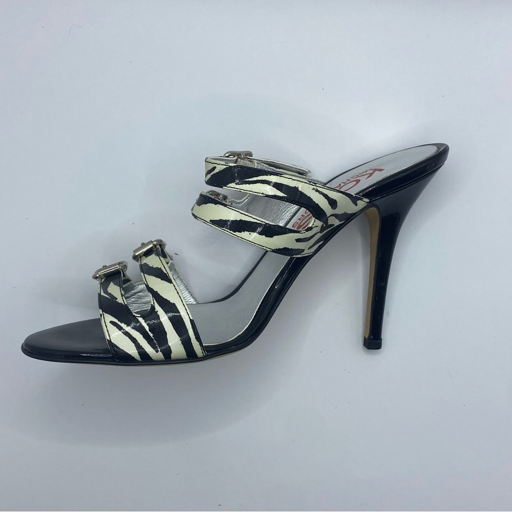 NIB KORS Michael Kors League Zebra Print Patent Leather Sandal Size 6.5
